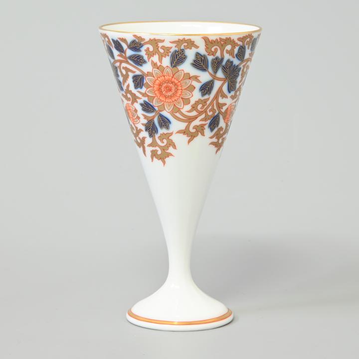 【染錦鉄仙花唐草文】ワインカップ（酒杯）