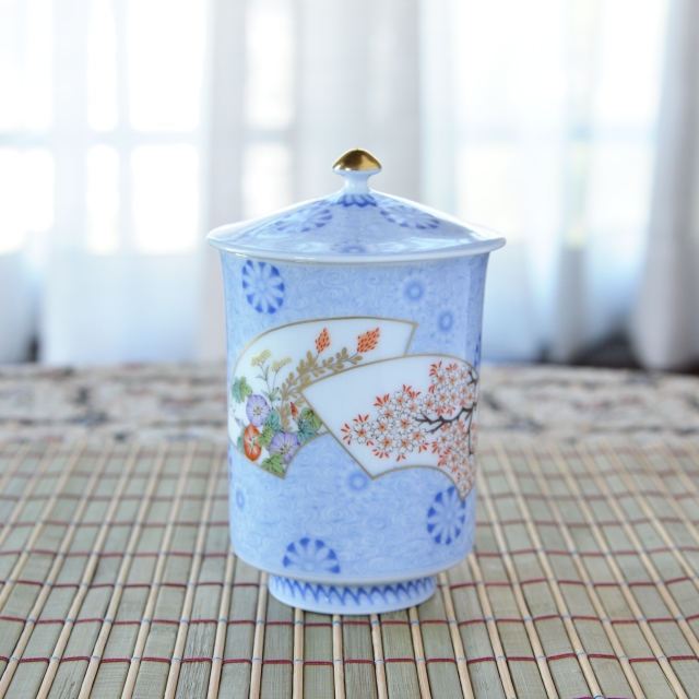 (染錦扇面流水菊)蓋付湯のみ *秋の陶磁器まつり特別価格*1