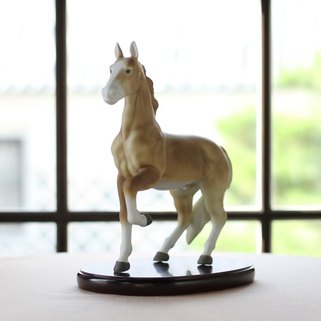 （染付馬）置物（中）