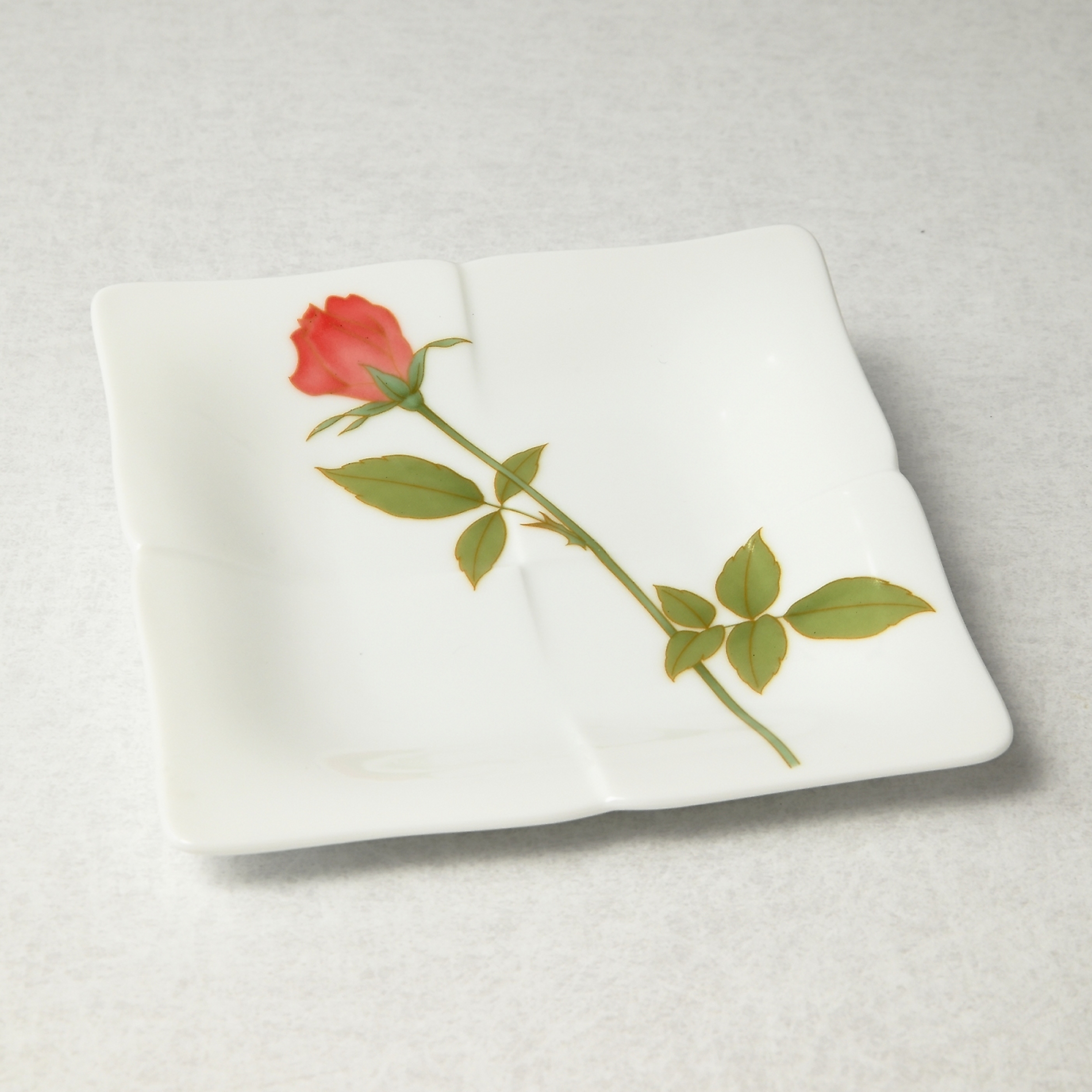 【ノーブルローズ】角皿2枚セット（13cm）箱なし・単品*秋の陶磁器まつり限定特別価格*2