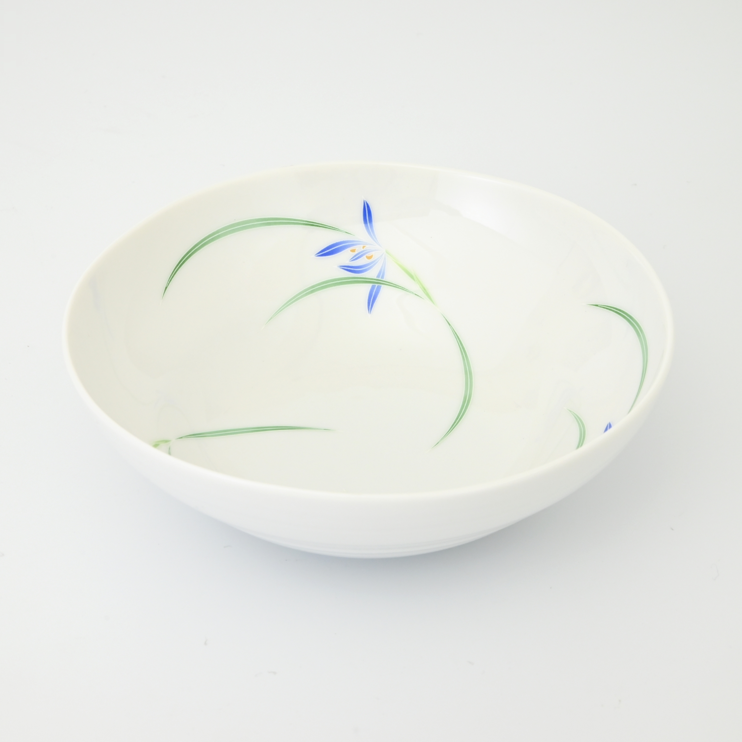 （蘭の舞）中鉢　青（径17cm）単品・箱なし　*秋の有田陶器市まつり特別割引商品*　箱無し・単品