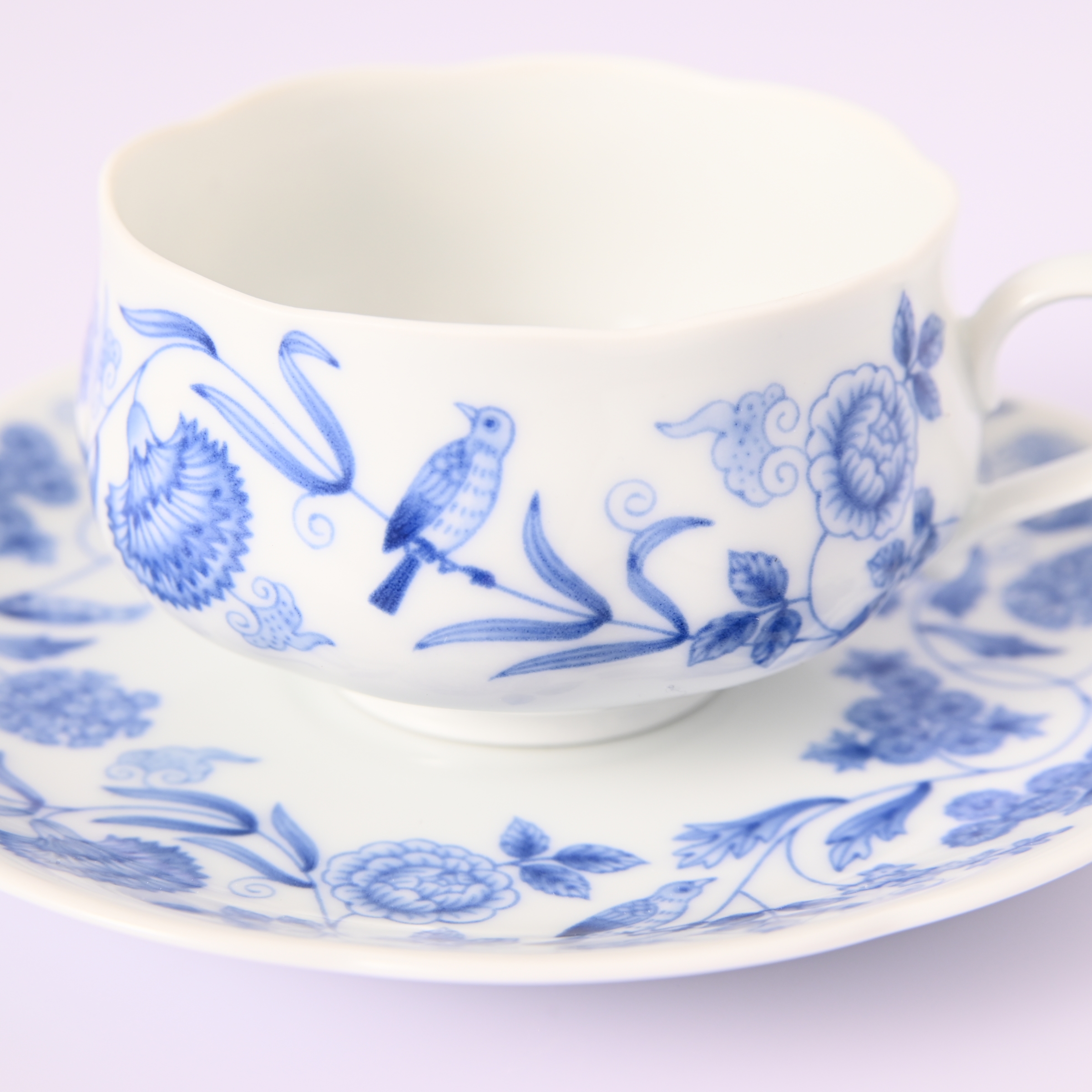 【アラベスク】ティーカップ＆ソーサー3