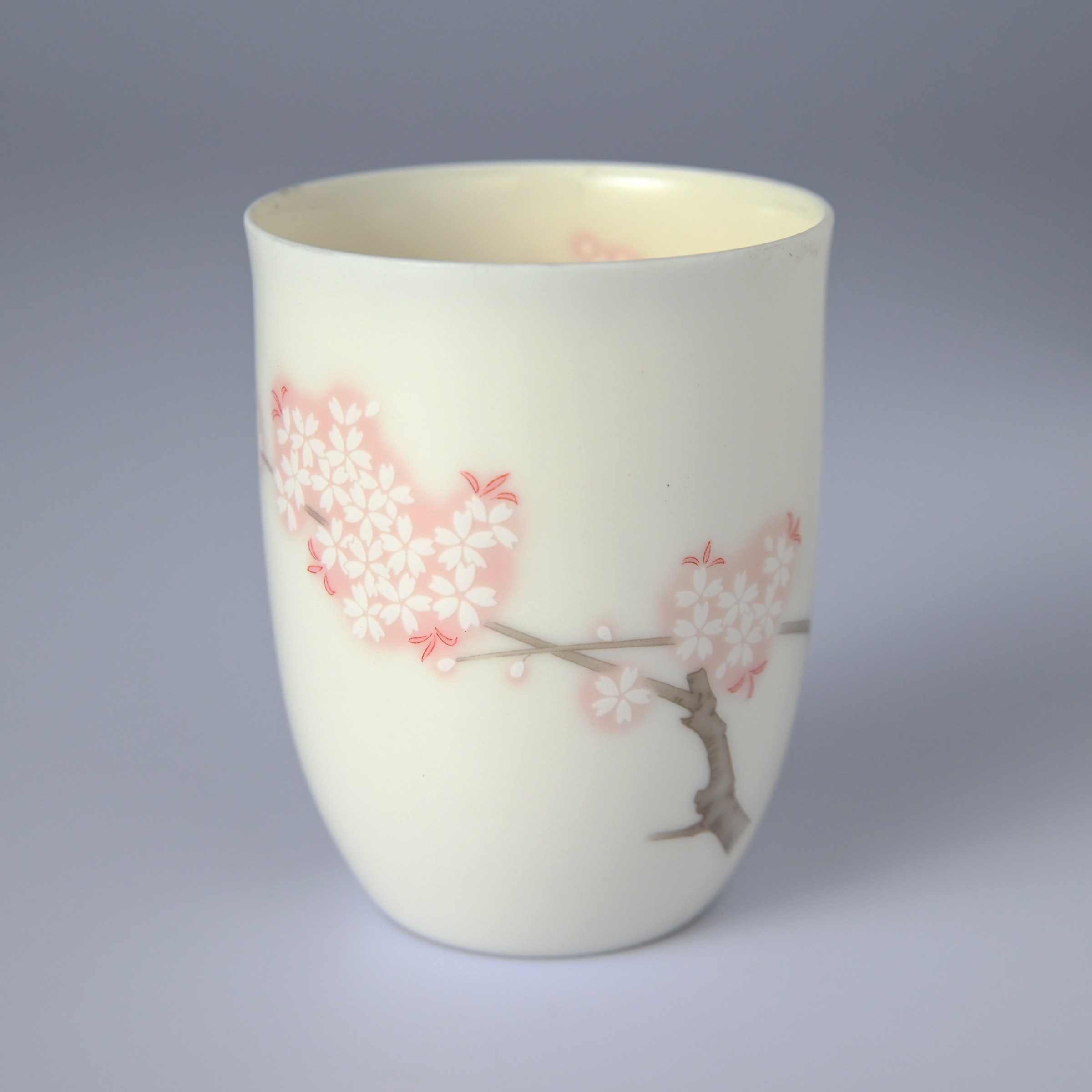 【吉野桜】湯のみ 　箱なし・単品　*有田陶器市特別価格 アウトレット品*