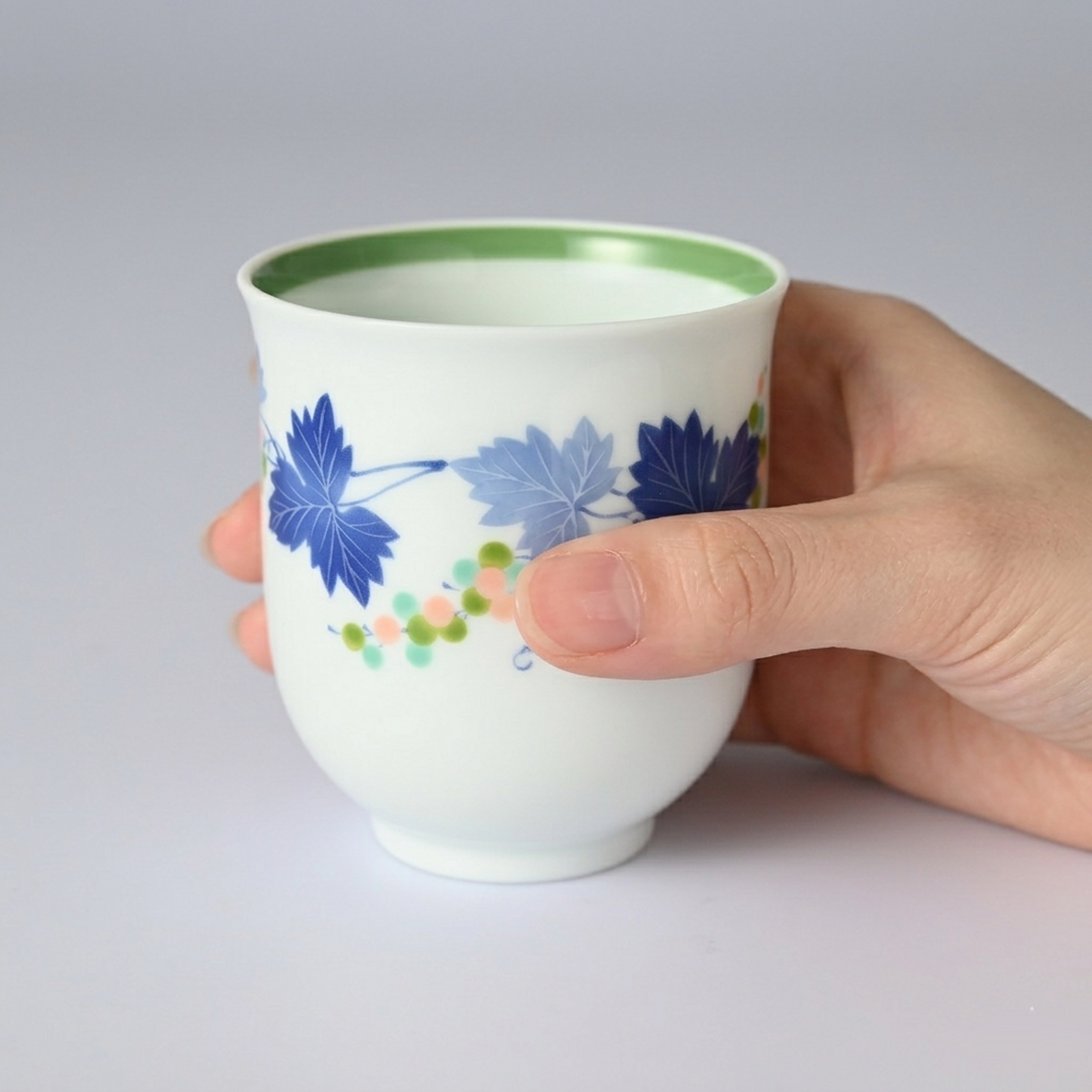 【染ぶどう・グリーン】湯のみ 　箱なし・単品　*有田陶器市特別価格 アウトレット品*4