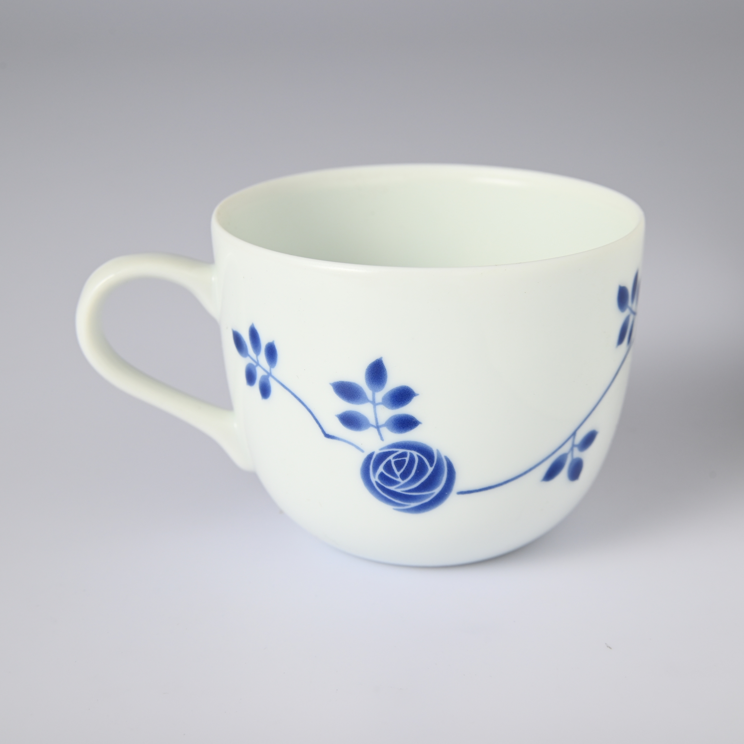 【ブルーローズ】マグカップ 　箱なし・単品　*有田陶器市特別価格 アウトレット品*2