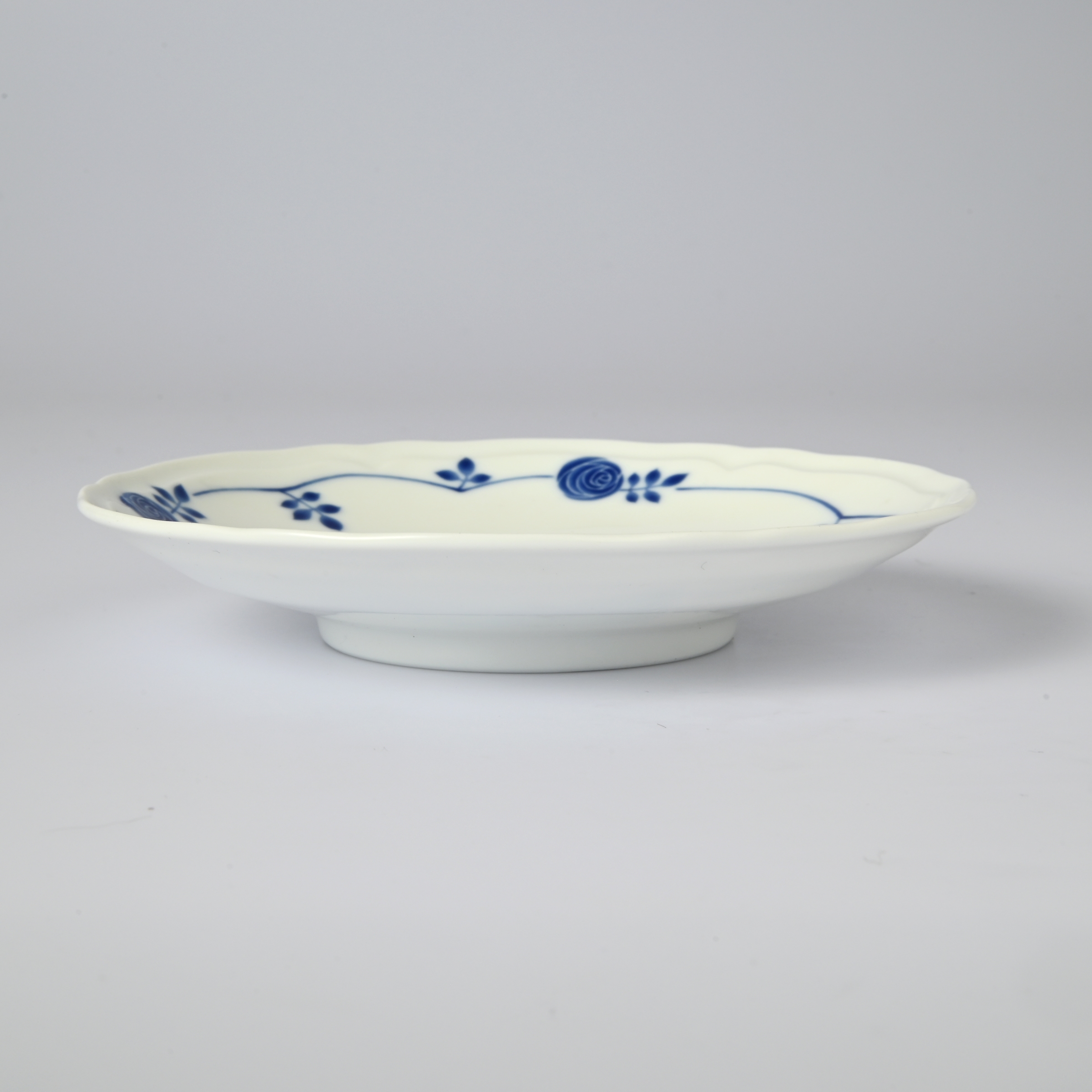 【ブルーローズ】16cm中皿プレート　箱なし・単品　*有田陶器市特別価格 アウトレット品*2