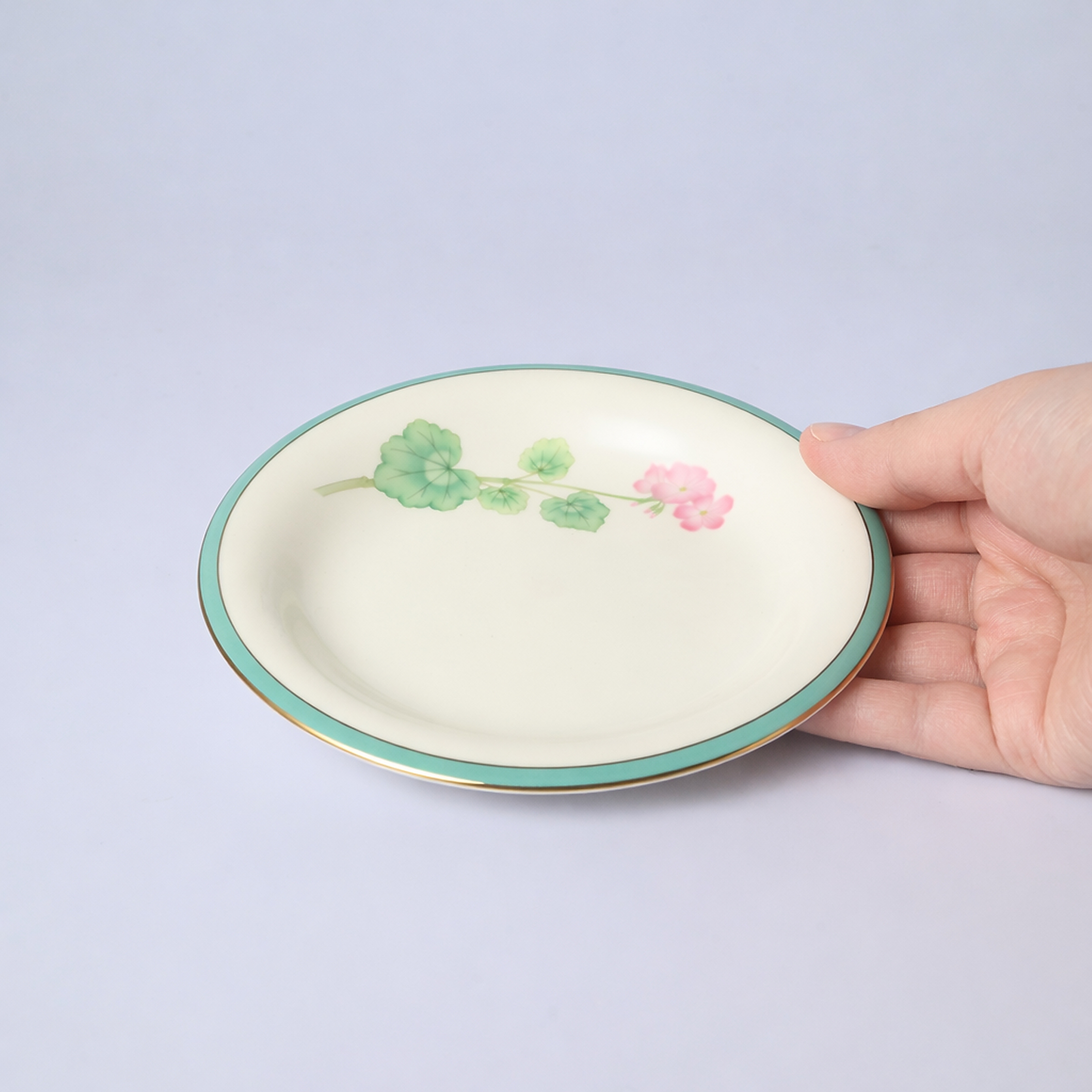 【みちくさ・ゼラニューム】14.5cm中皿プレート　箱なし・単品　*有田陶器市特別価格 アウトレット品*4