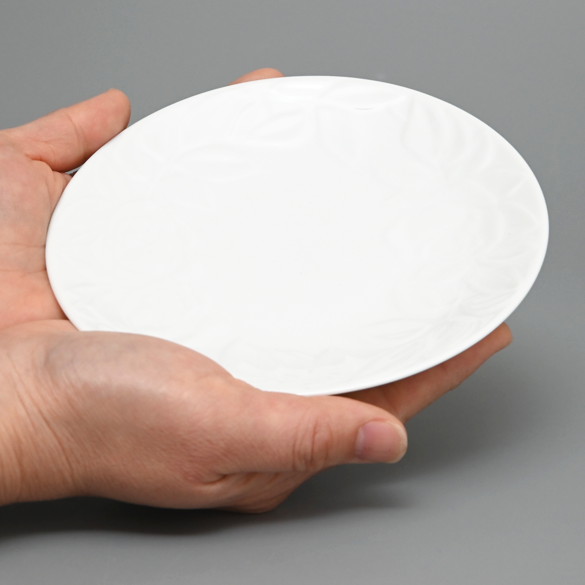 【ローズレリーフ】銘々皿2枚セット（径15cm）箱なし　*有田陶器市特別価格 *6