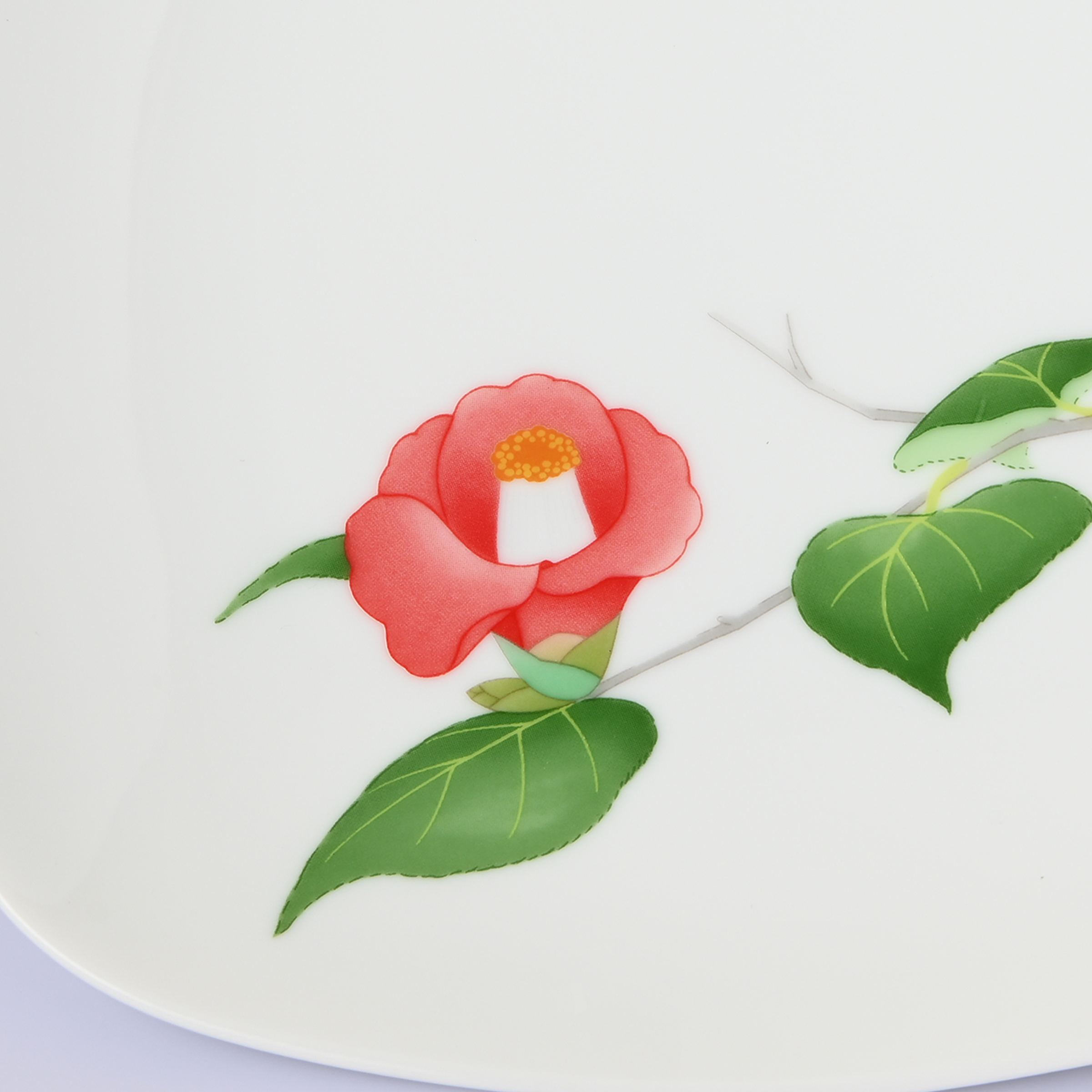 【日々と椿】中皿（縦・横17.5cm）2